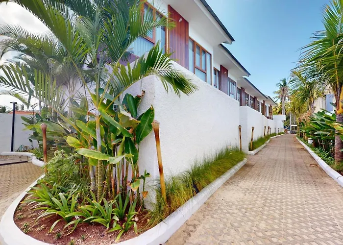 Segara Seaside Resort *